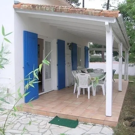 Βίλα Rue Du Tournegand 1 *